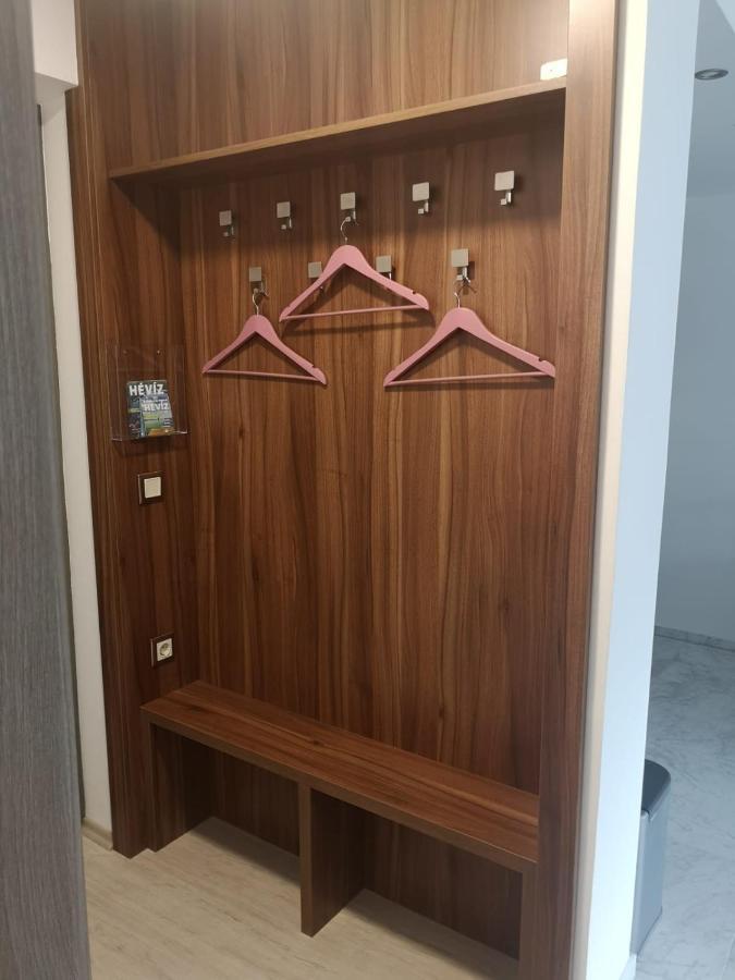 Lilie Appartement In Heviz Mit Tiefgarage, New And Modern Εξωτερικό φωτογραφία